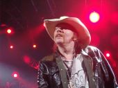 Concerts 2012 0605 paris alphaxl 146 Guns N' Roses